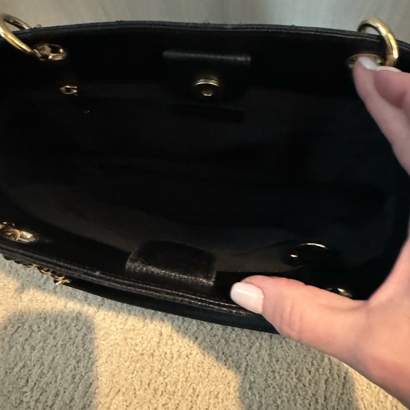 Chanel Black Quilted Caviar Timeless Classic Petit Shopping Tote - Picture 15 of 16
